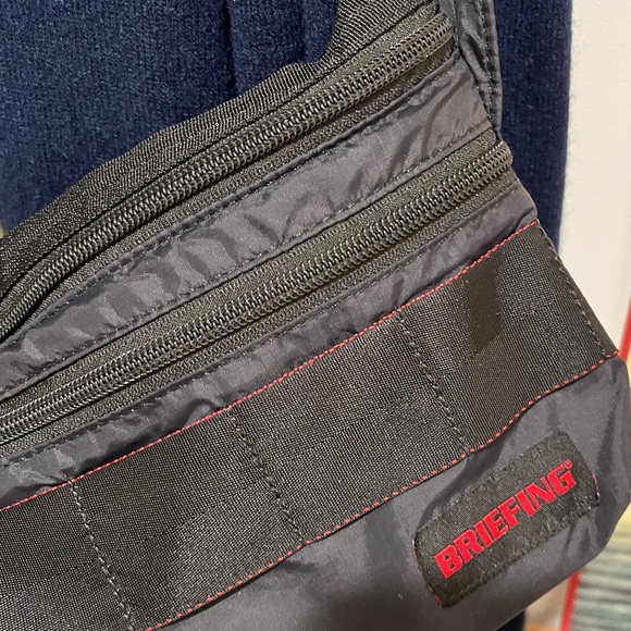 BREIFING should sling pouch bag - Picture 2 of 7
